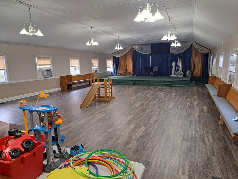 More Photos Of 116 Ashland Rd, Cockeysville Religious Facility For Lease