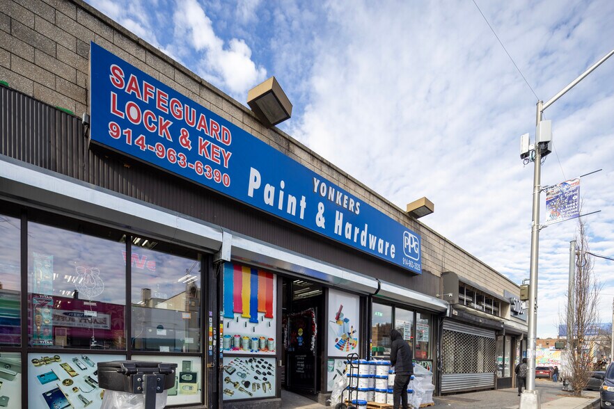 More Photos Of 465-479 S Broadway, Yonkers Storefront For Lease