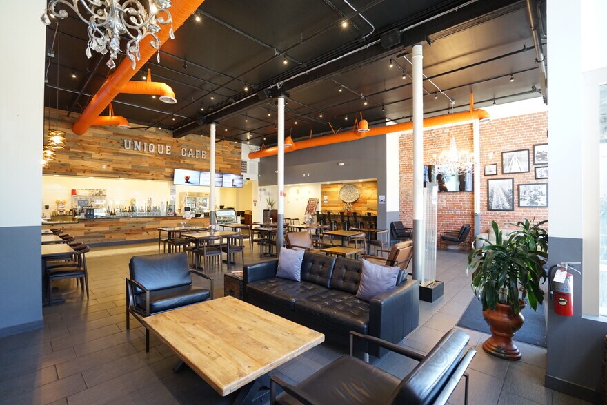 More Photos Of 231 N Euclid Ave, Ontario Storefront Retail Office For Lease