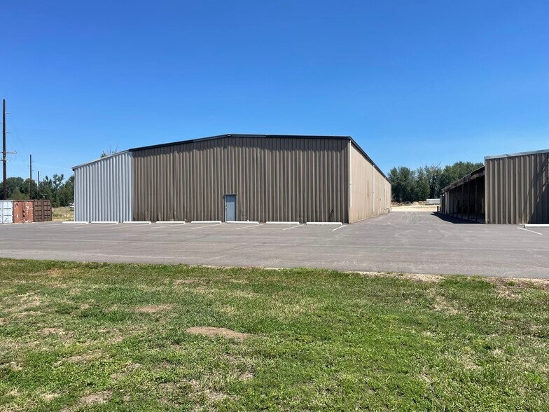 More Photos Of 132 Skalkaho Hwy, Hamilton Manufacturing For Lease