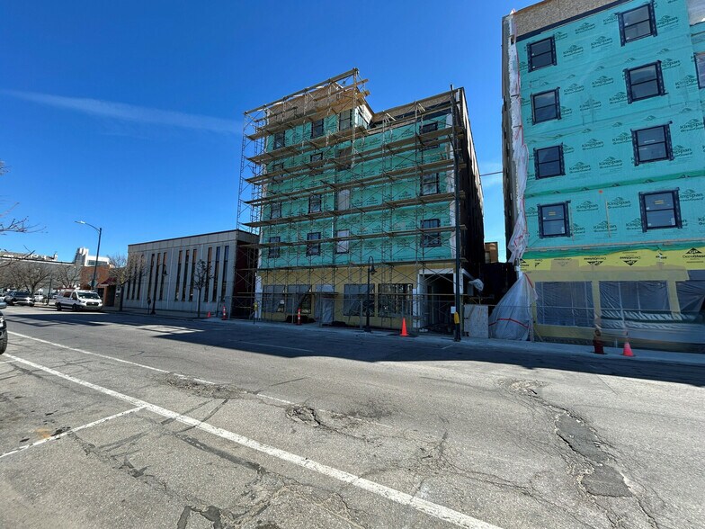 More Photos Of 135-143 W Front St, Traverse City Apartments For Sale