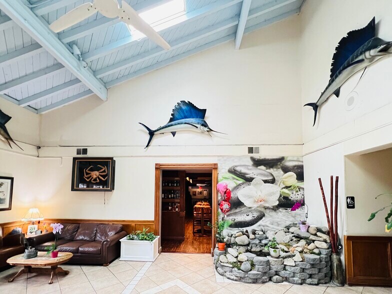 More Photos Of 4426 Central Ave, Camarillo Restaurant For Sale