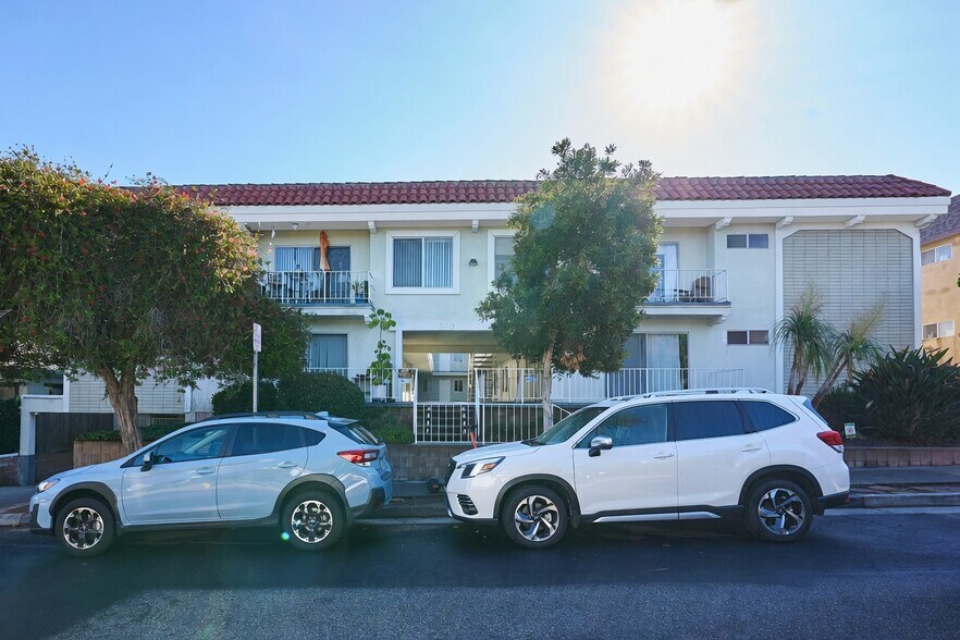 More Photos Of 440 Raymond Ave, Santa Monica Apartments For Sale