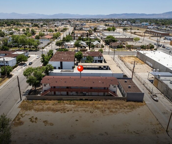 More Photos Of 44921 Trevor Ave, Lancaster Apartments For Sale