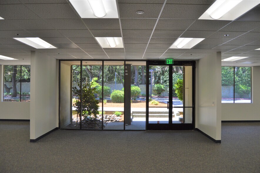 More Photos Of 983 University Ave, Los Gatos Unknown For Lease
