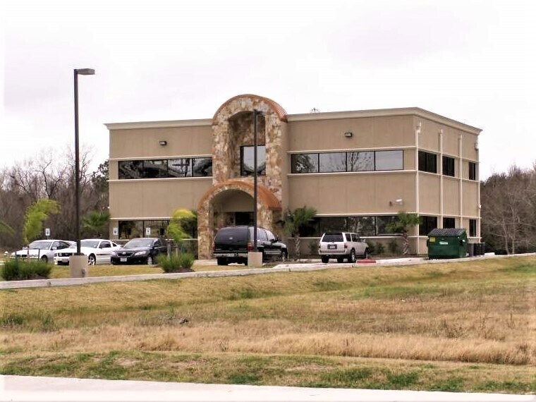 More Photos Of 13323 Dotson Rd, Houston Medical For Lease