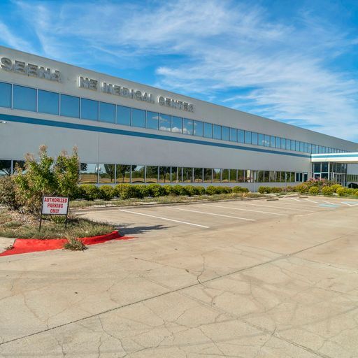 More Photos Of 701 E Rendon Crowley Rd, Burleson Office For Sale