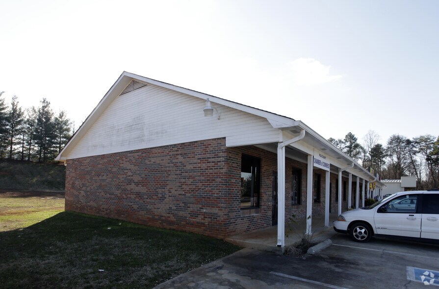 More Photos Of 6176 Highway 411, Benton Unknown For Lease