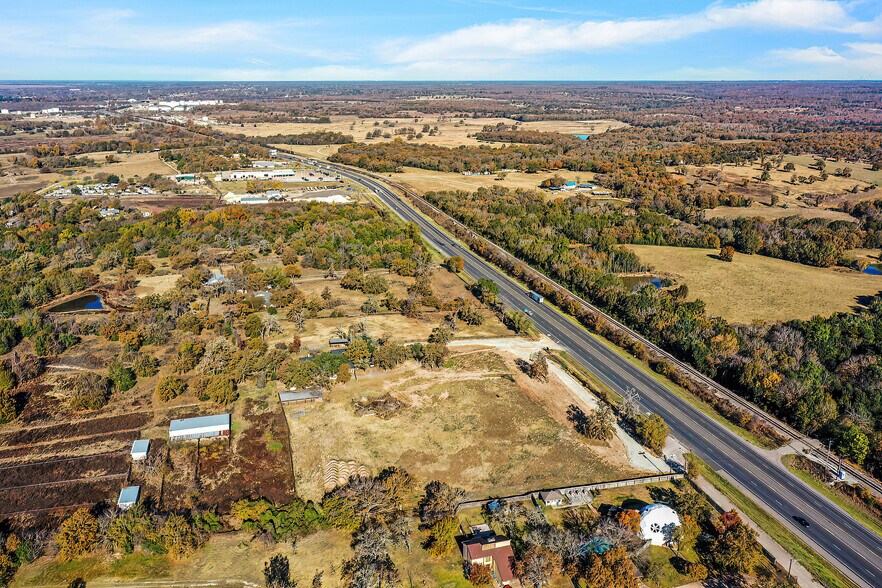 More Photos Of 5000 S State Highway 6, Hearne Land For Sale