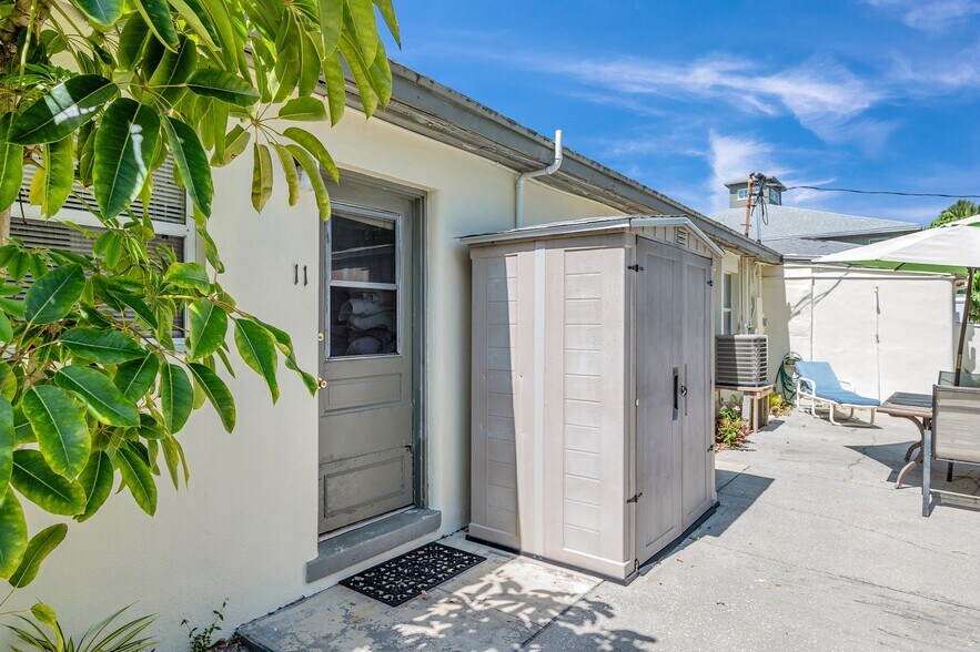 More Photos Of 1803 Gulf Blvd, Indian Rocks Beach Hotel For Sale