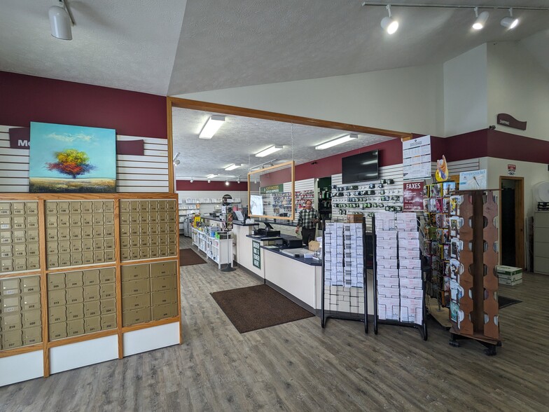 More Photos Of 3311 South Airport Rd, Traverse City Storefront Retail Office For Lease