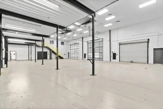 More Photos Of 200 Trademark St, Buda Warehouse For Lease