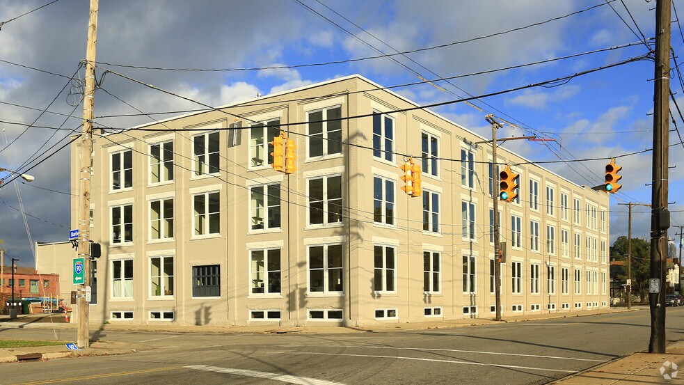 More Photos Of 2658 Scranton Rd, Cleveland Apartments For Lease