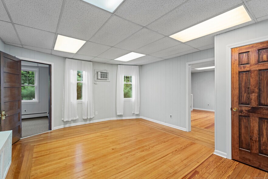 More Photos Of 2764 Whitney Ave, Hamden Office For Sale
