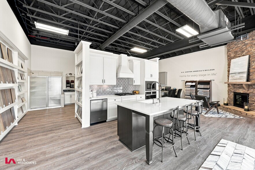 More Photos Of 3665 Swiftwater Park Dr, Suwanee Showroom For Lease