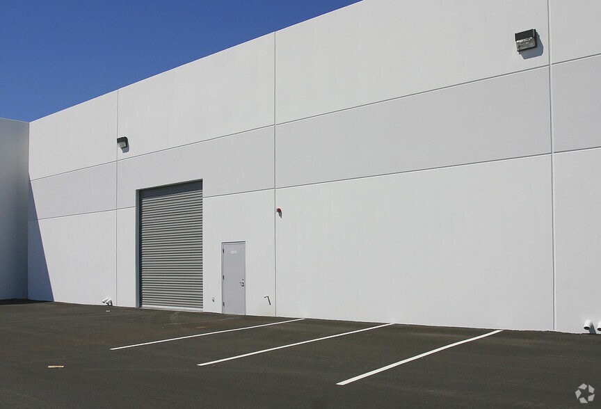 More Photos Of 2919 N Lamb Blvd, Las Vegas Warehouse For Lease