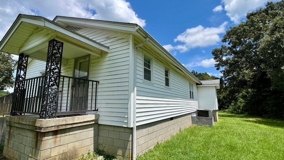 More Photos Of 101 Carmel Ridge Rd, Henderson Religious Facility For Sale