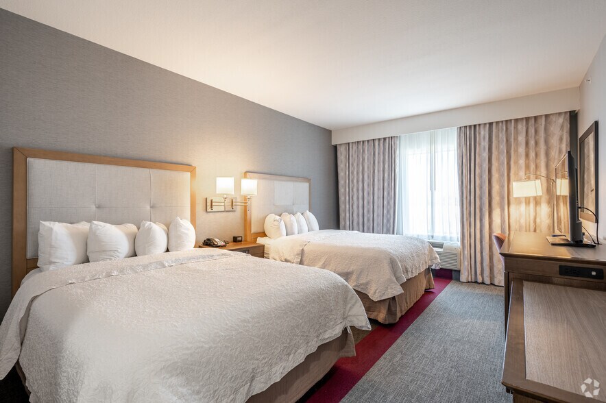 More Photos Of 2250 N Glenville Dr, Richardson Hotel For Sale