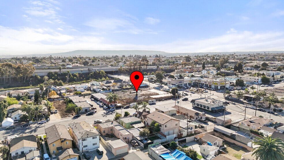 More Photos Of 11400 S Hoover St, Los Angeles Land For Sale
