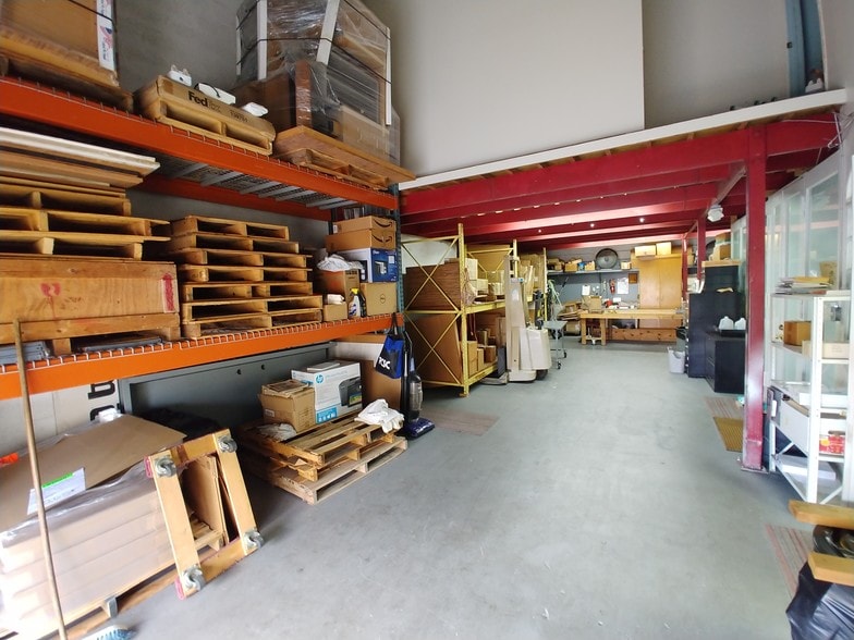 More Photos Of 6187 NW 167th St, Miami Lakes Office For Sale