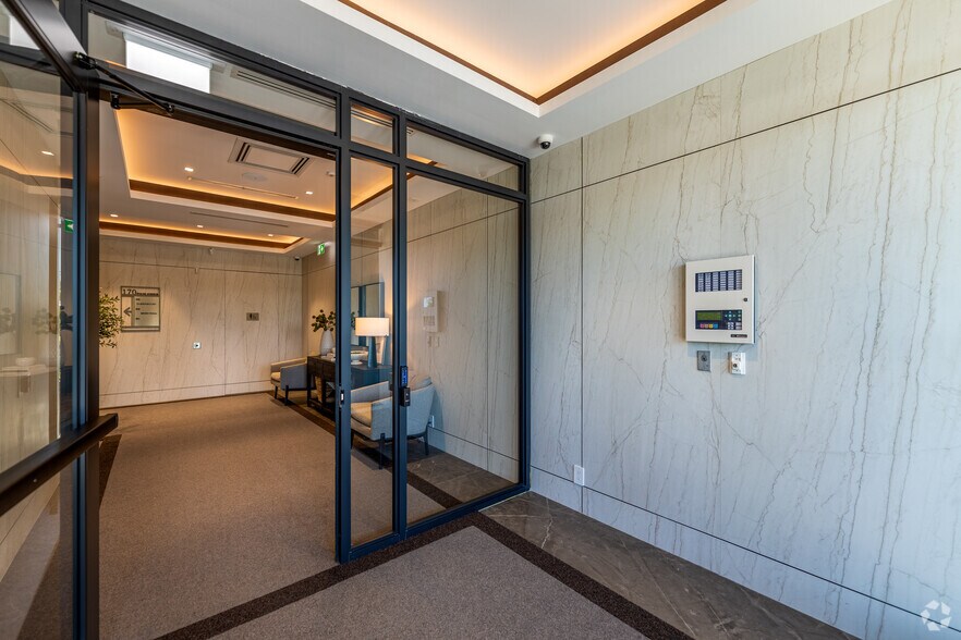 More Photos Of 170 Evans Av, Toronto Office For Lease