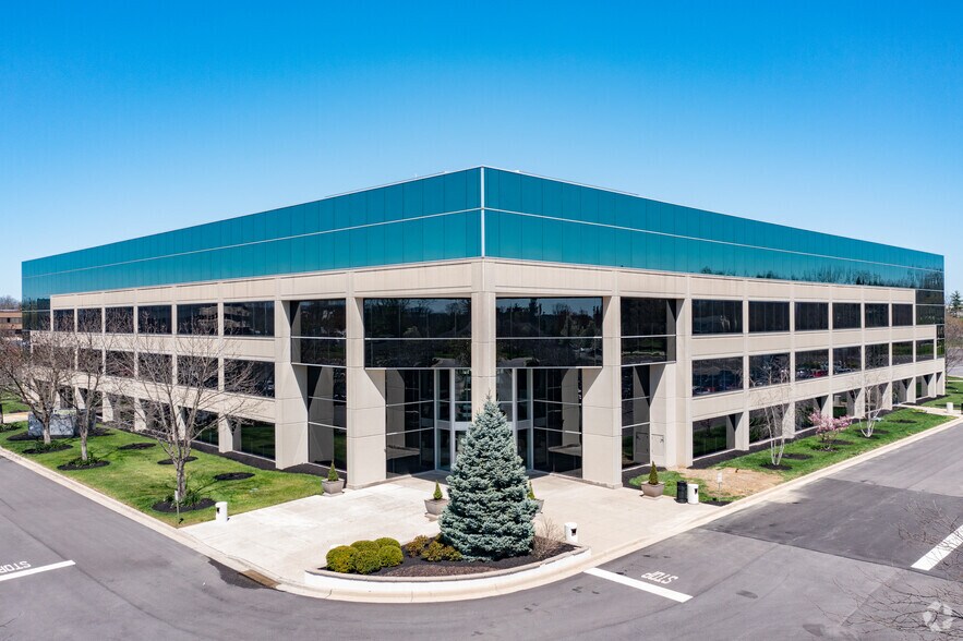 Primary Photo Of 8805 Governors Hill Dr, Cincinnati Office For Lease
