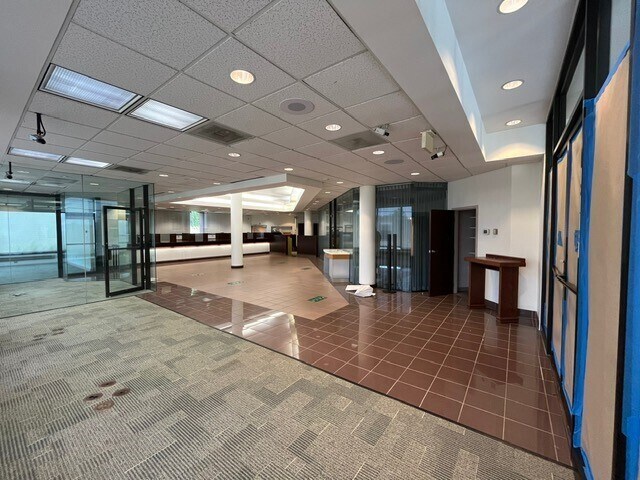 More Photos Of 1423 N Atherton St, State College Office For Sale