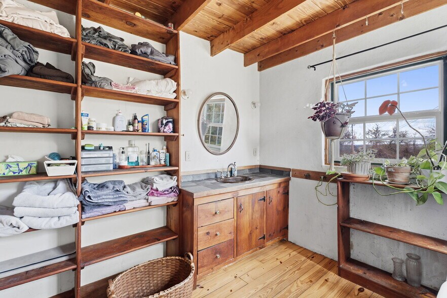 More Photos Of 125 Cayuga Street Ext, Trumansburg Warehouse For Sale