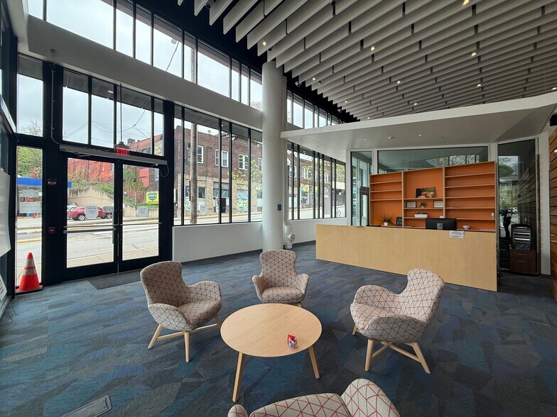 More Photos Of 5824 Forward Ave, Pittsburgh Apartments For Lease