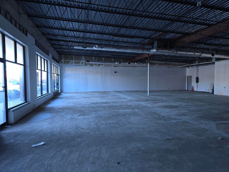 More Photos Of 3351 N Harlem Ave, Chicago Unknown For Lease
