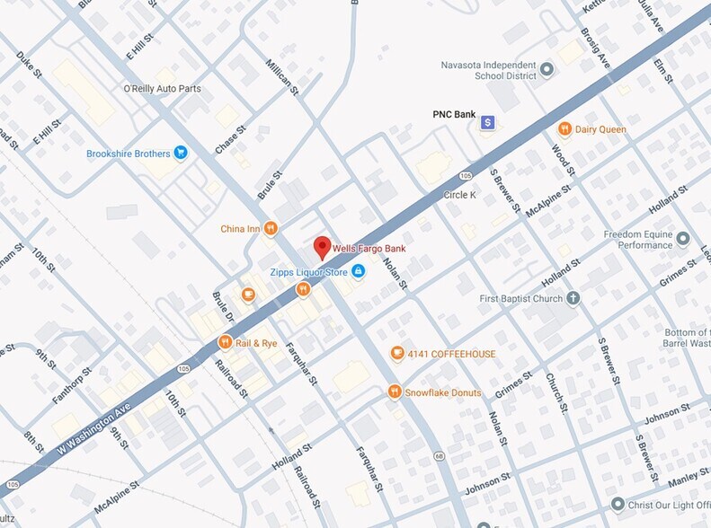 More Photos Of 305 E Washington Ave, Navasota Bank For Lease