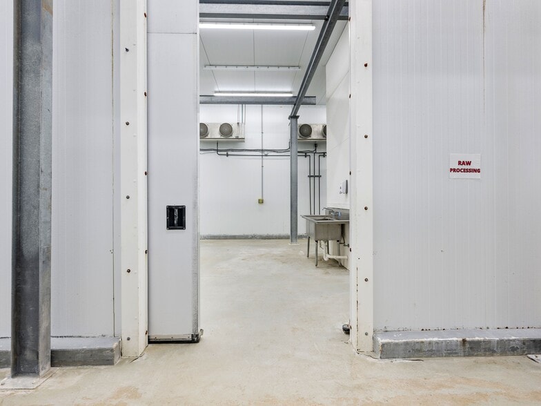 More Photos Of 6411 Highway 90 E, Knippa Refrigeration Cold Storage For Sale