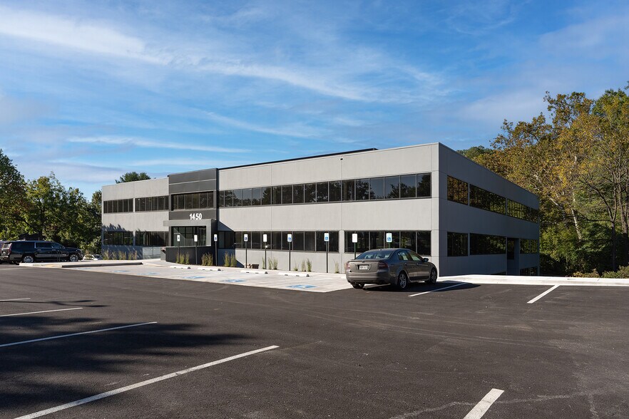 More Photos Of 1450 Research Blvd, Rockville Office For Lease