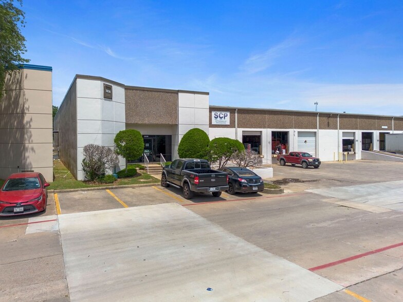 Primary Photo Of 3912-3922 Dunvale Rd, Houston Warehouse For Lease