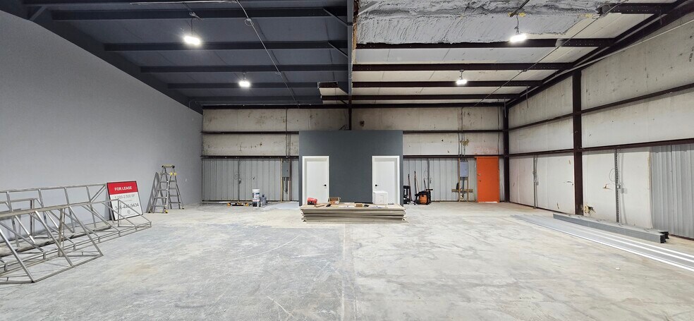 More Photos Of 7301 FM 1488, Magnolia Office For Lease