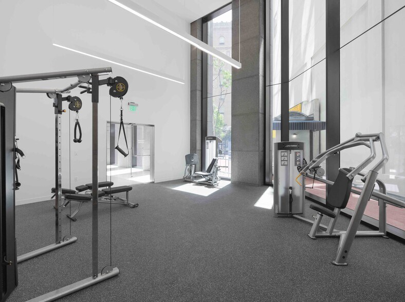 More Photos Of 1 Post St, San Francisco Office For Lease