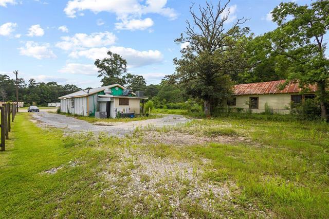 More Photos Of 34041 US-96 Hwy, Buna Freestanding For Sale