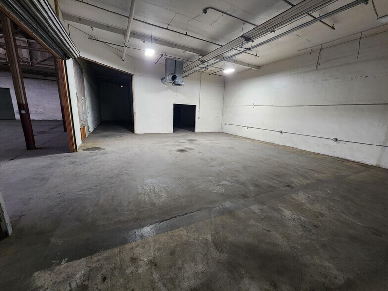 More Photos Of 909-911 Spiva Ave, Yuba City Warehouse For Lease