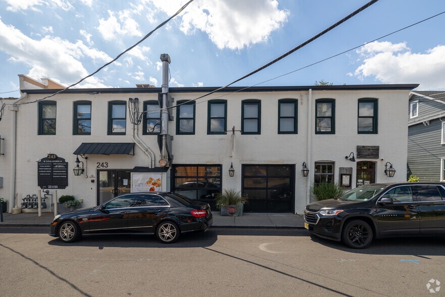 More Photos Of 243 N Union St, Lambertville Office For Lease