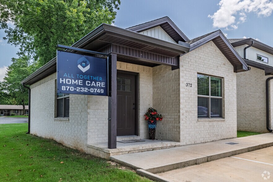 More Photos Of 124 S College St, Mountain Home Apartments For Sale