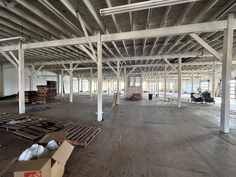 More Photos Of 501-517 S Grant St, Amarillo Flex For Sale