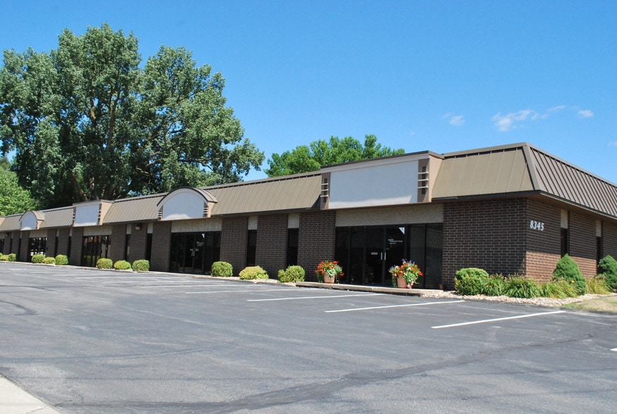 More Photos Of 8345 University Blvd, Clive Office For Lease