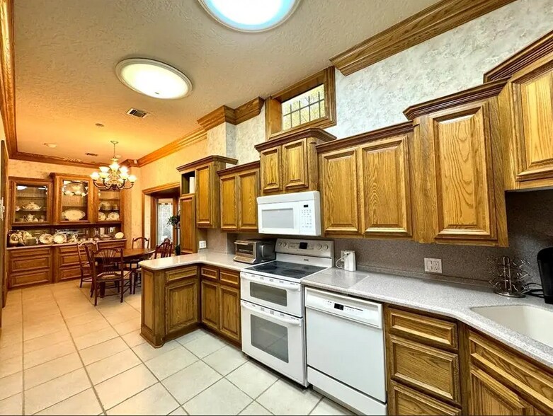 More Photos Of 506-508 W Chickasha Ave, Chickasha Office Residential For Sale