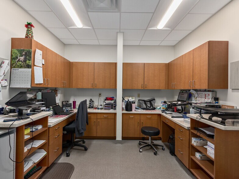 More Photos Of 275 Mcdowell St, Asheville Medical For Sale