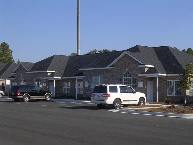 More Photos Of 4100 Stephens Rd NE, Cleveland Medical For Sale