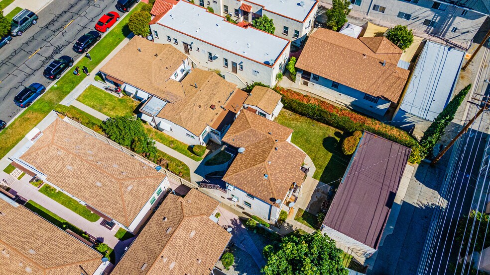 More Photos Of 550-552 E Verdugo Ave, Burbank Apartments For Sale