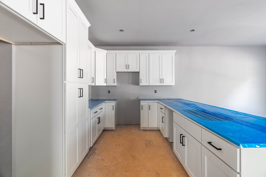 More Photos Of , Raleigh Specialty For Sale