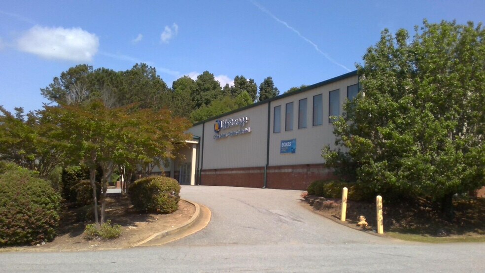 More Photos Of 3153 Williams Rd, Columbus Self Storage For Lease