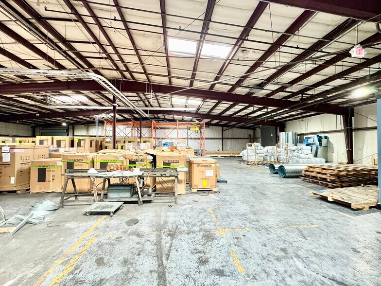 More Photos Of 2900 High Ridge Rd, Boynton Beach Warehouse For Lease
