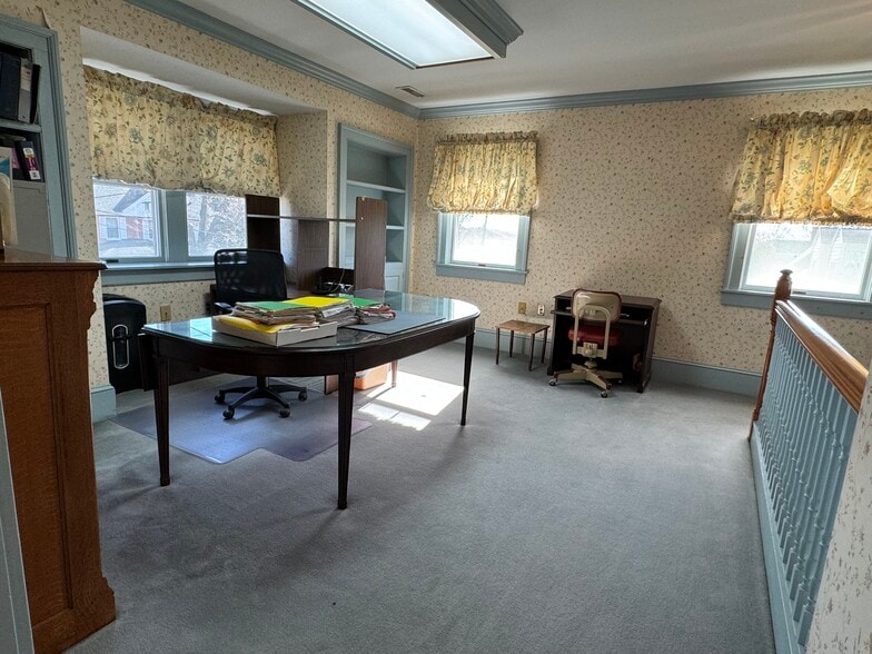 More Photos Of 169 Old Zion Rd, North East Office Residential For Sale